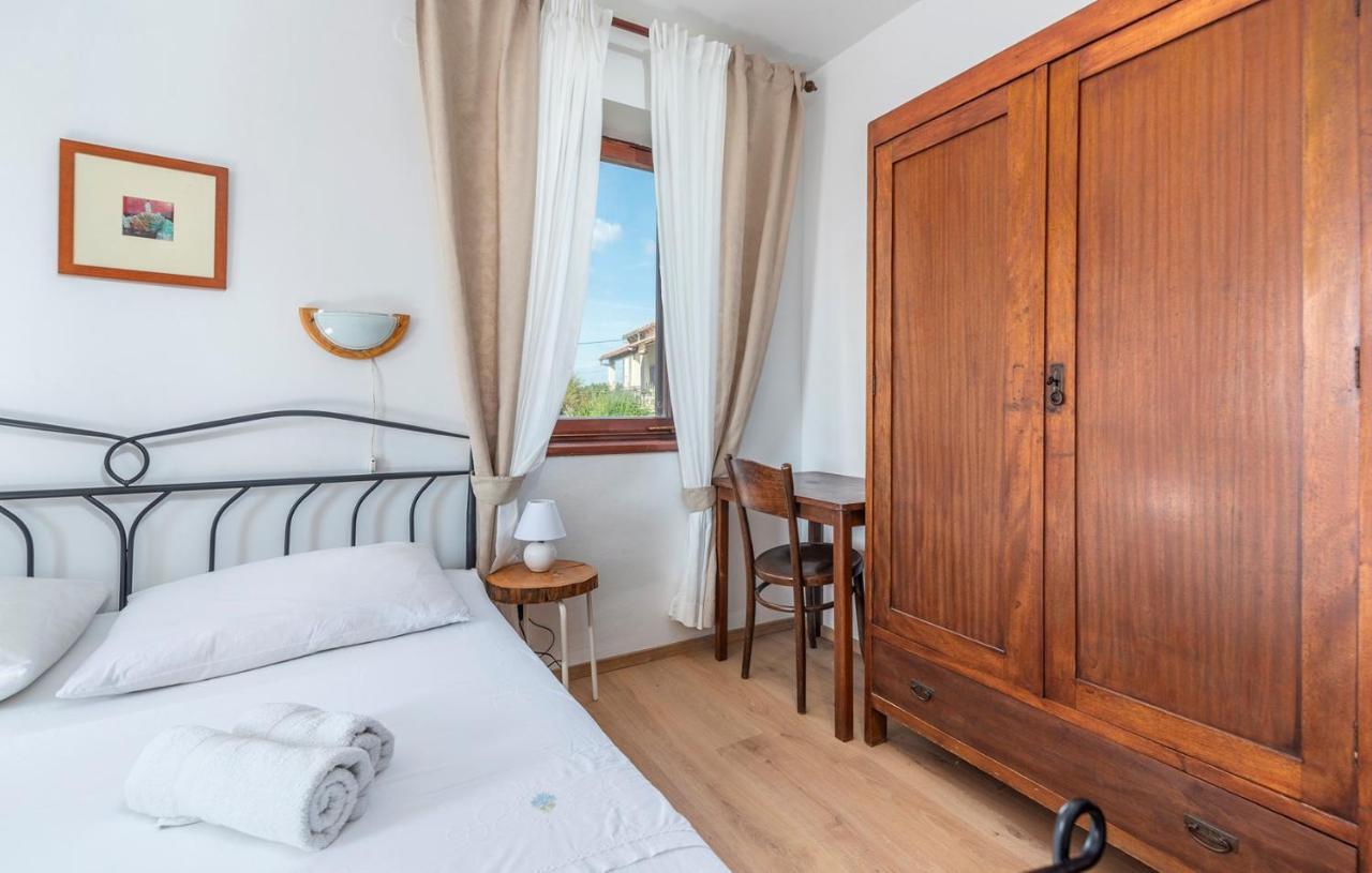 Готель House Peresiji Номер фото