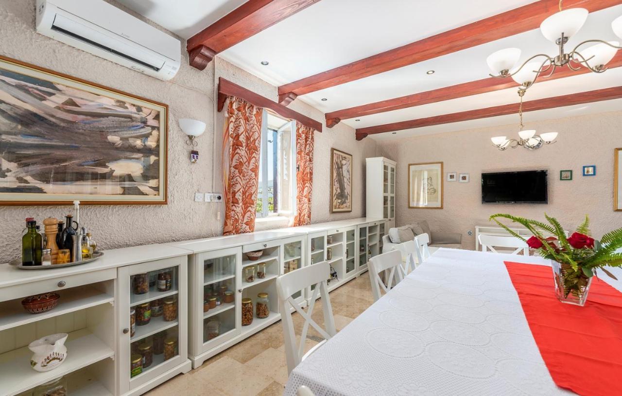 Готель House Peresiji Номер фото