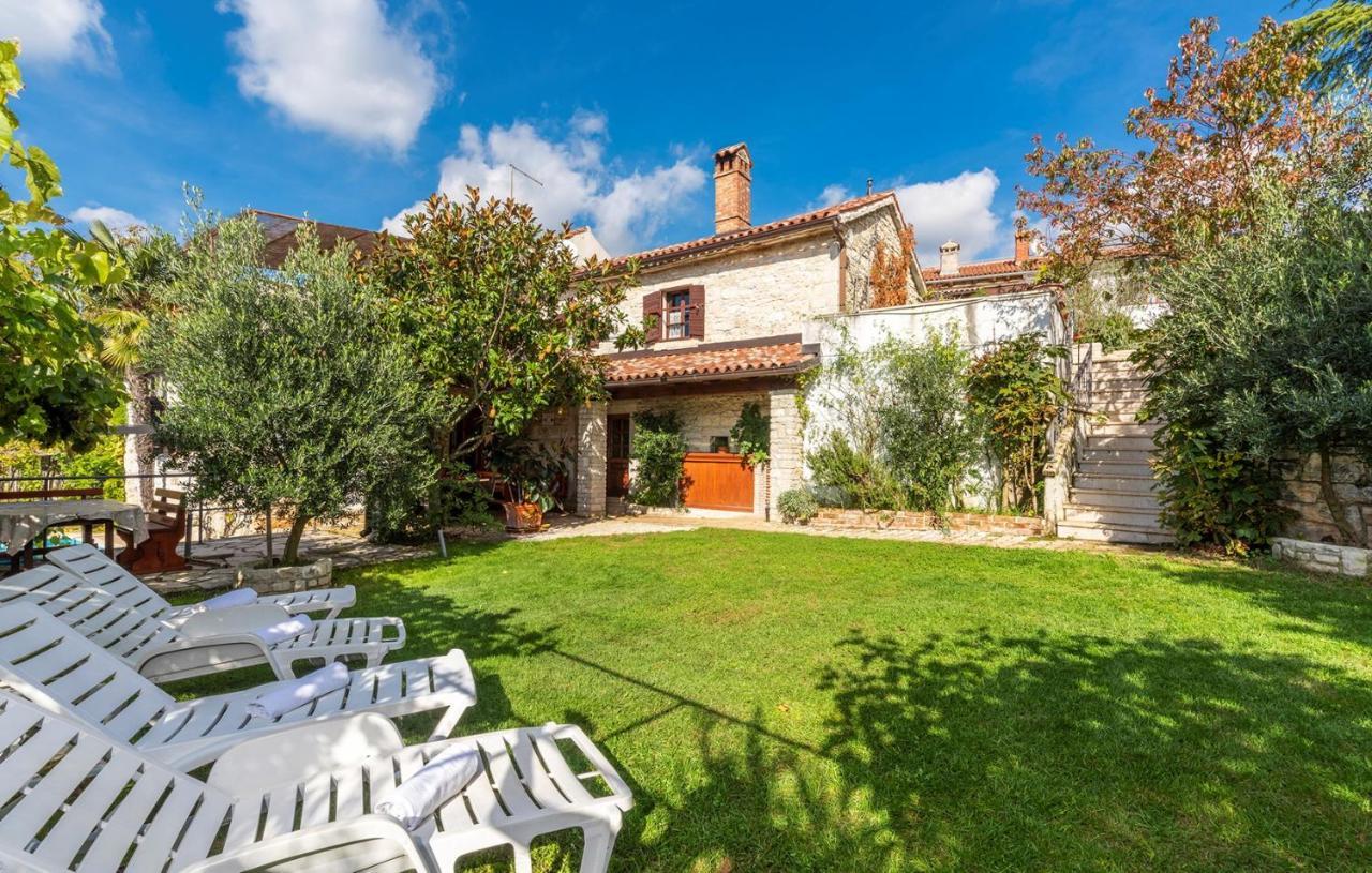 Готель House Peresiji Номер фото